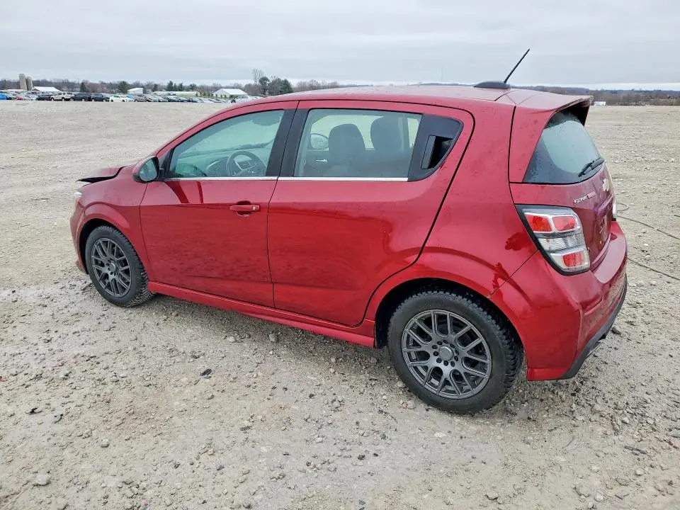 2017 CHEVROLET SONIC LT  