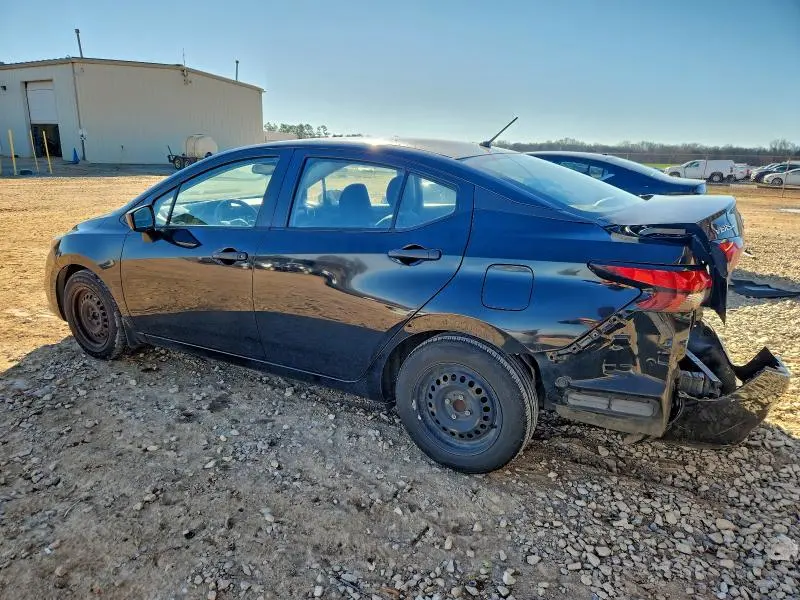 2021 NISSAN VERSA S  