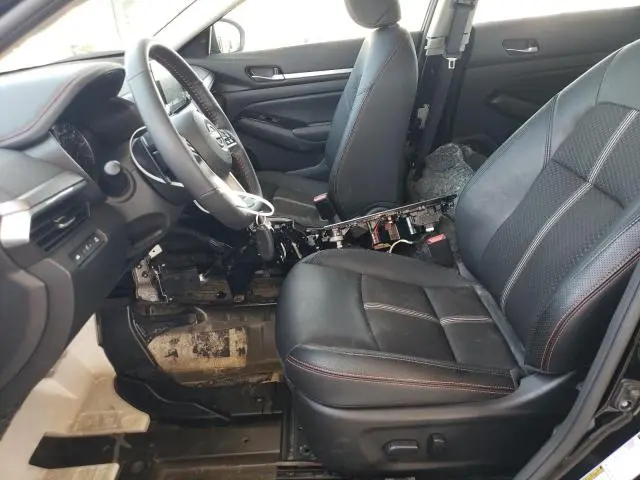 2024 NISSAN ALTIMA SR  