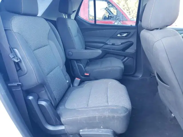 2020 CHEVROLET TRAVERSE LT  