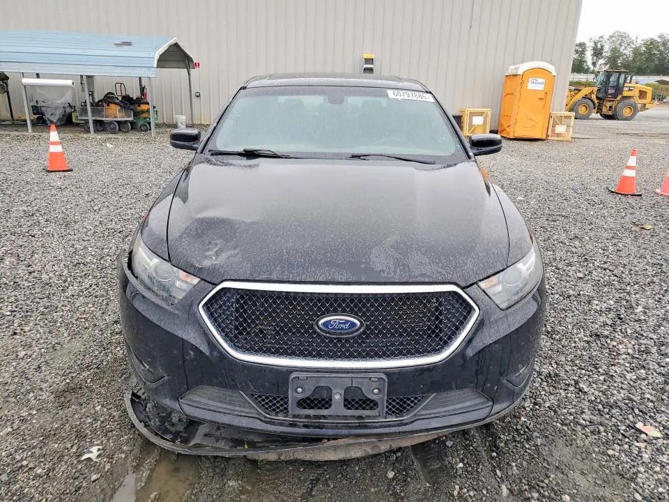 2016 FORD TAURUS SHO  