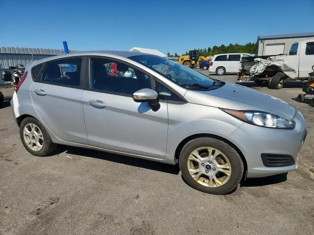2016 FORD FIESTA SE  