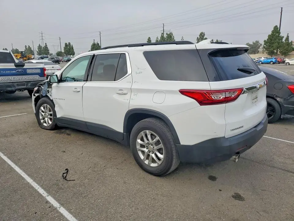 2020 CHEVROLET TRAVERSE LT  