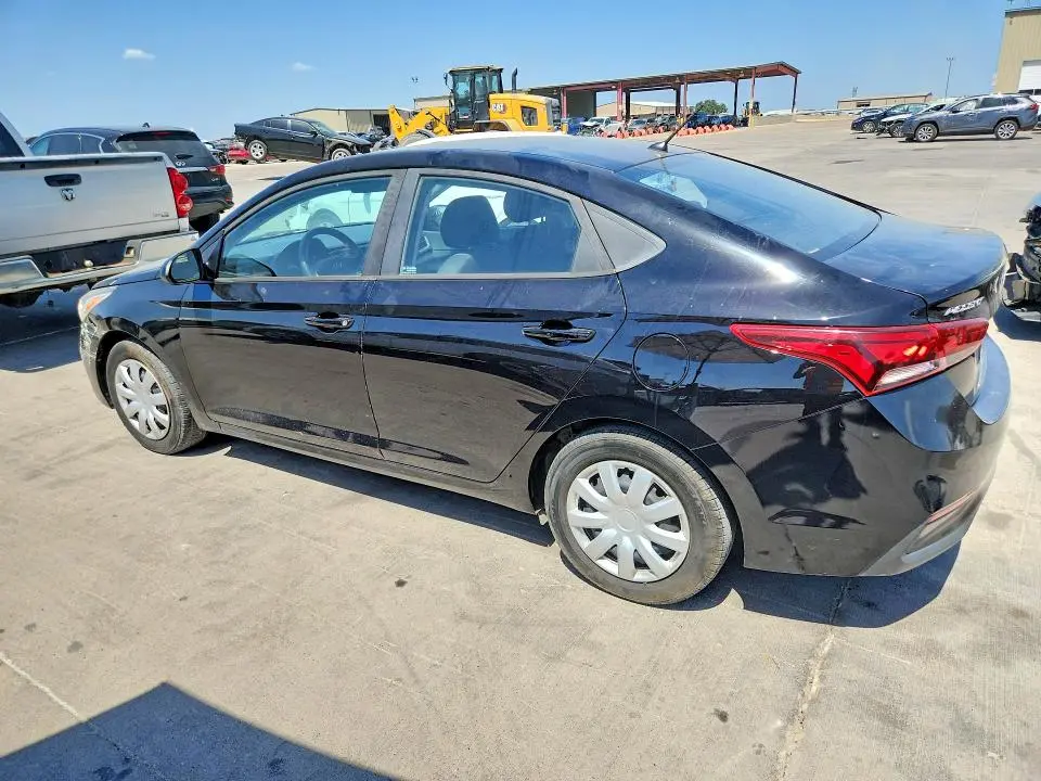 2018 HYUNDAI ACCENT SE  