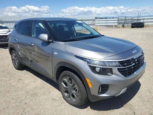 2024 KIA SELTOS LX  