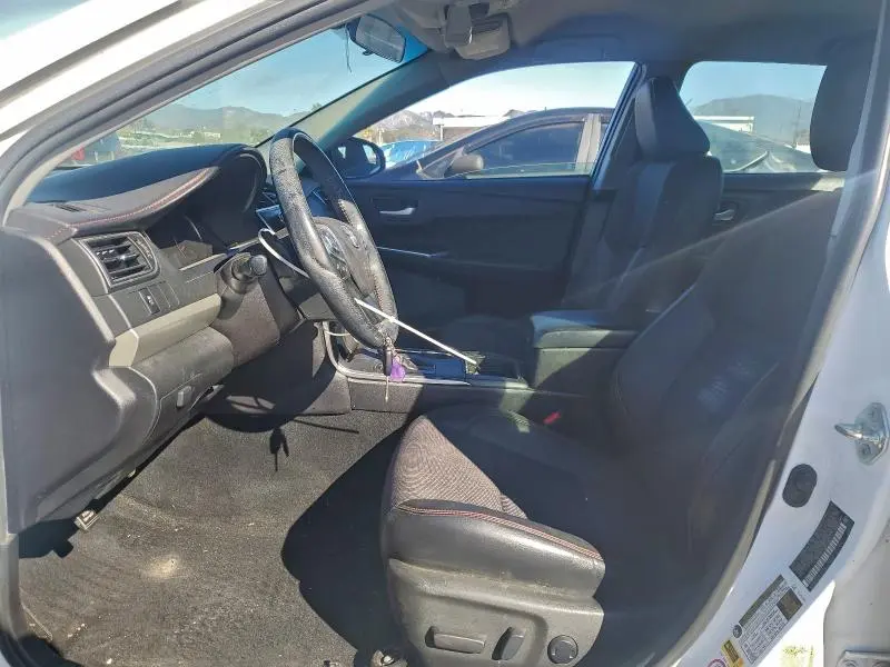 2017 TOYOTA CAMRY LE  