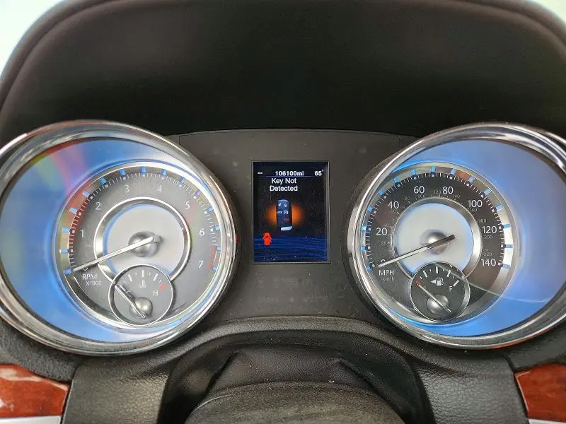 2012 CHRYSLER 300   