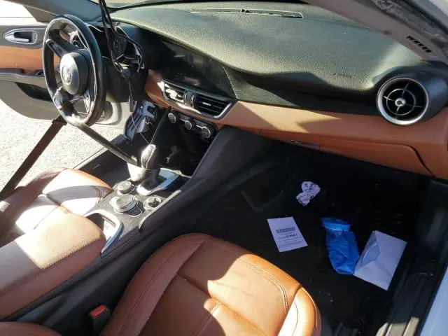 2021 ALFA ROMEO GIULIA SPORT  