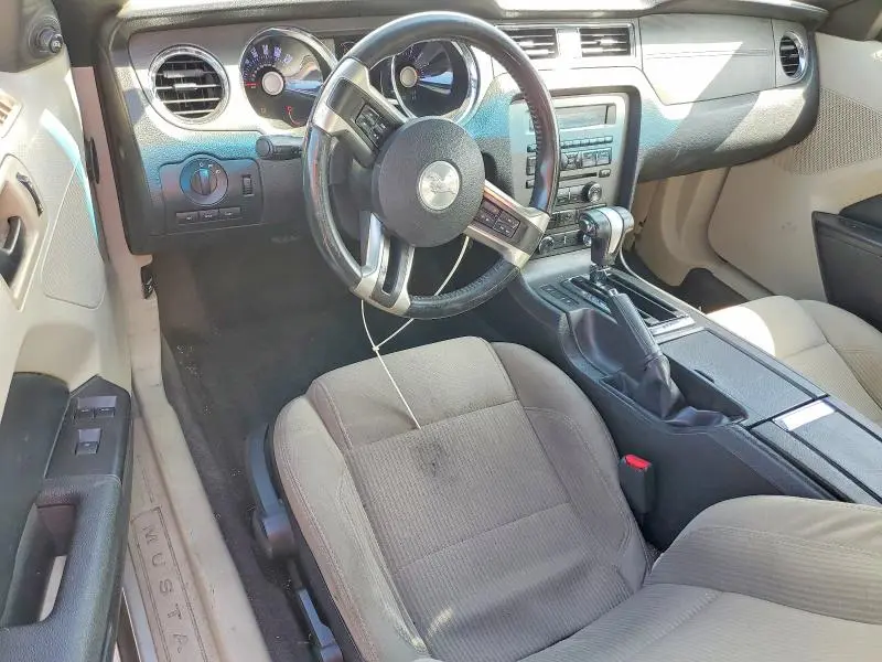 2011 FORD MUSTANG   