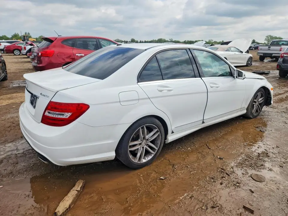 2013 MERCEDES-BENZ C 300 4MATIC  