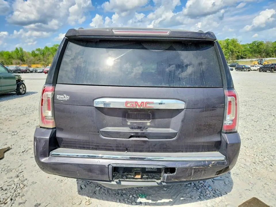 2015 GMC YUKON DENALI  