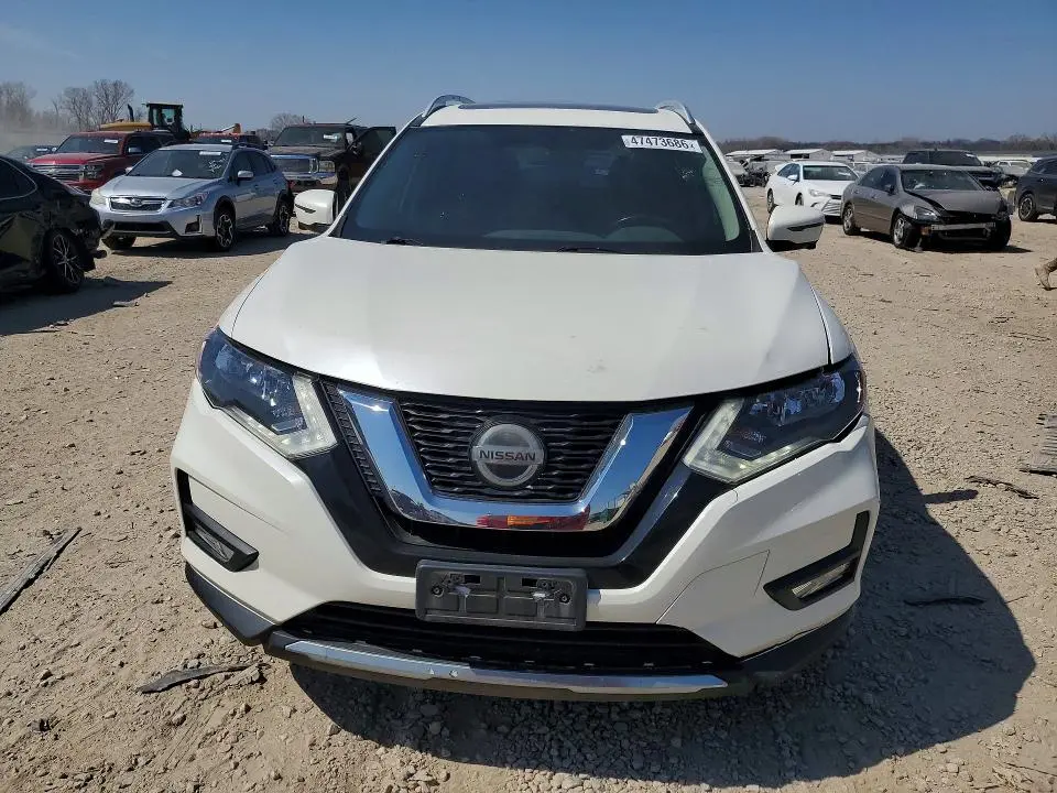 2018 NISSAN ROGUE SV  