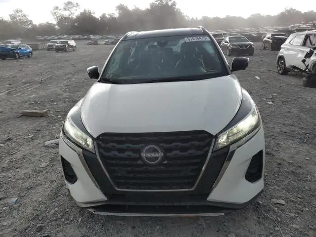 2023 NISSAN KICKS SR