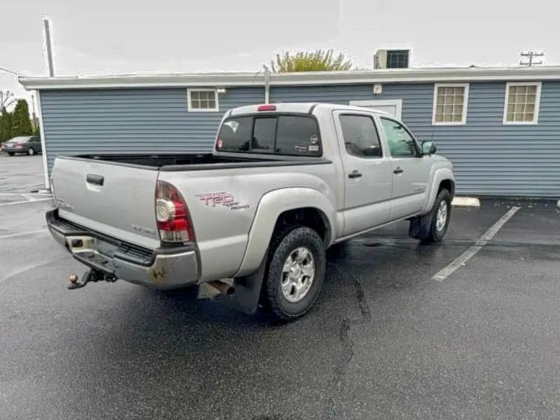 2011 TOYOTA TACOMA DOUBLE CAB  