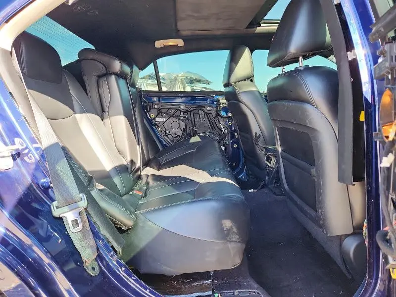 2017 CHRYSLER 300 LIMITED  