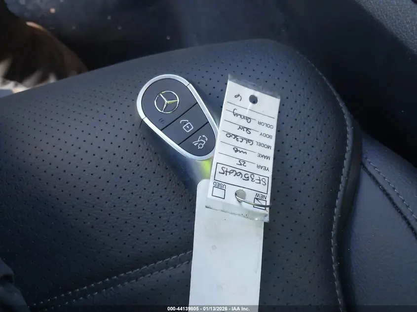 2025 MERCEDES-BENZ GLC 300 SUV