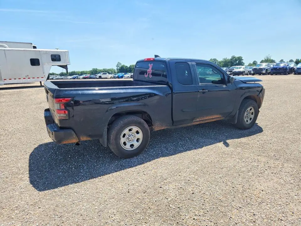 2023 NISSAN FRONTIER S  