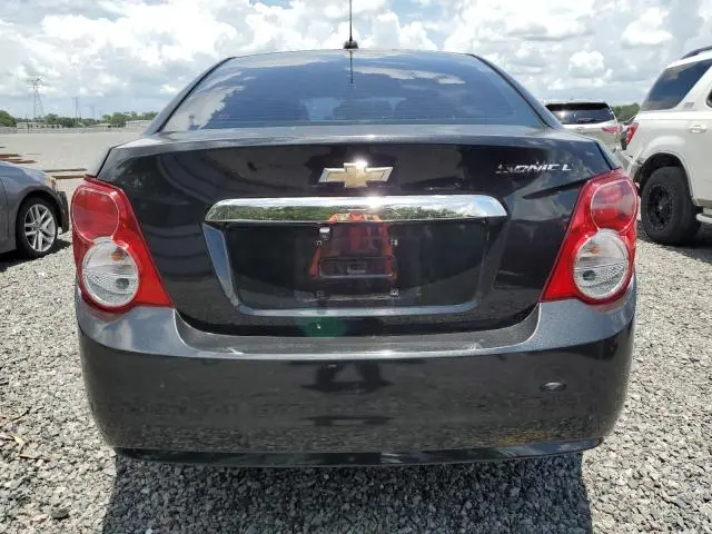 2015 CHEVROLET SONIC LT  