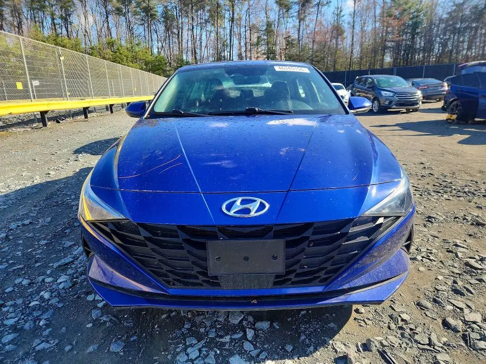 2021 HYUNDAI ELANTRA SEL  