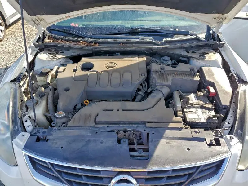 2010 NISSAN ALTIMA S  