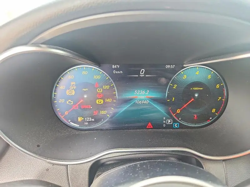 2021 MERCEDES-BENZ GLC 300 4MATIC  