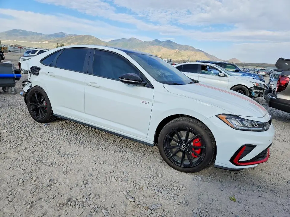 2025 VOLKSWAGEN JETTA GLI AUTOBAHN  