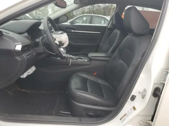 2019 NISSAN ALTIMA SL  