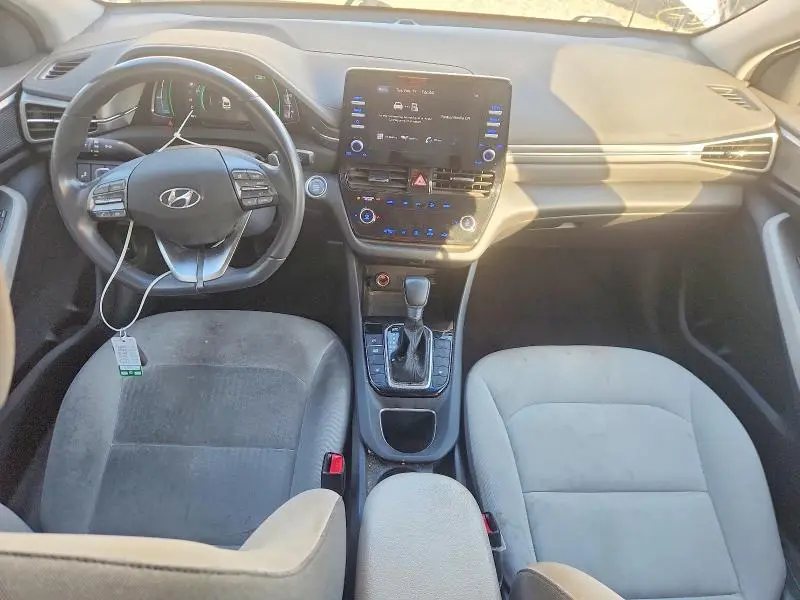 2021 HYUNDAI IONIQ SE  