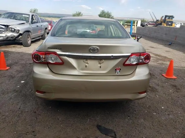 2013 TOYOTA COROLLA BASE  