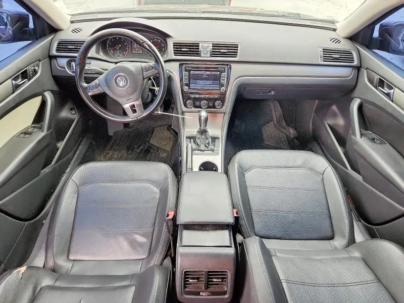 2014 VOLKSWAGEN PASSAT SE  