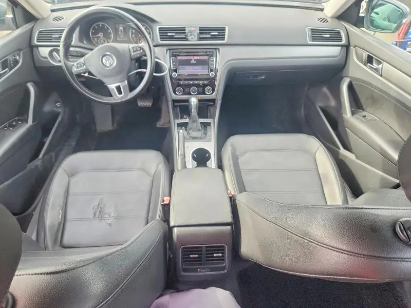 2014 VOLKSWAGEN PASSAT SE  