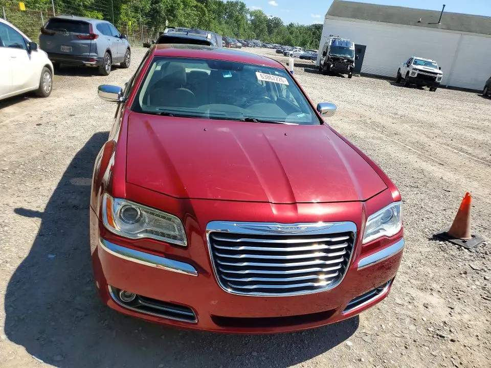 2011 CHRYSLER 300 LIMITED  