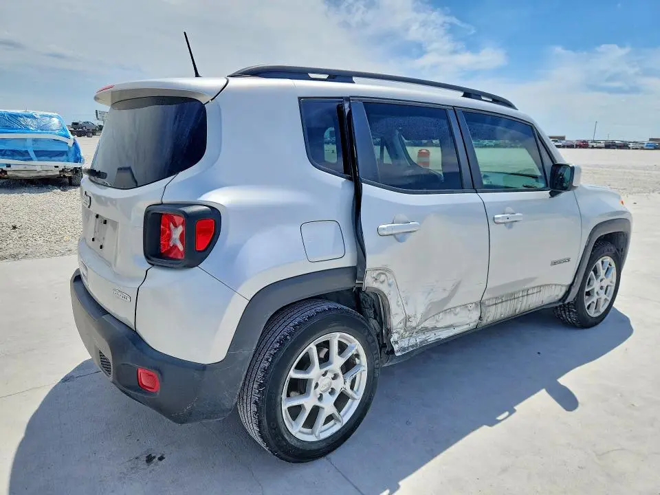 2019 JEEP RENEGADE LATITUDE  