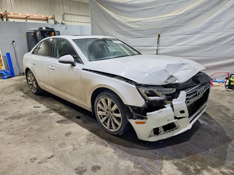 2017 AUDI A4 PREMIUM  