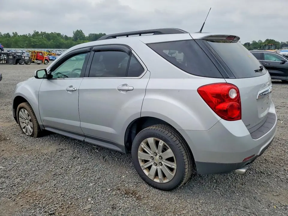 2010 CHEVROLET EQUINOX LT  