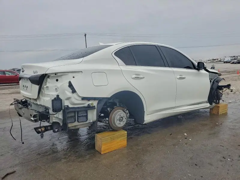 2021 INFINITI Q50 LUXE  