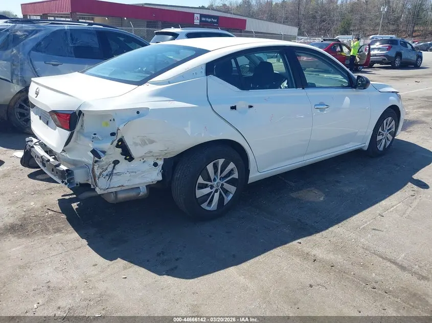 2024 NISSAN ALTIMA S FWD