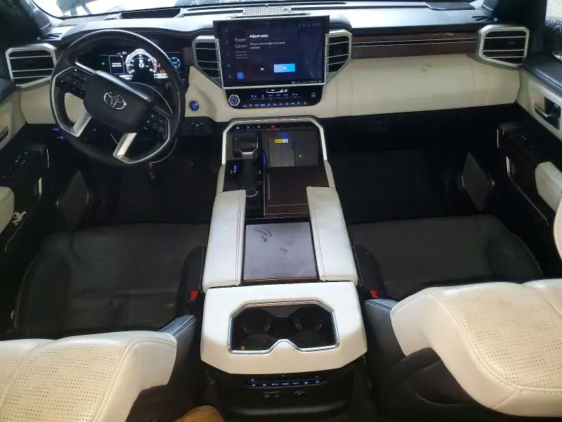 2023 TOYOTA SEQUOIA SR5  