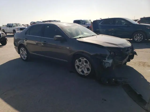 2011 FORD FUSION SE  