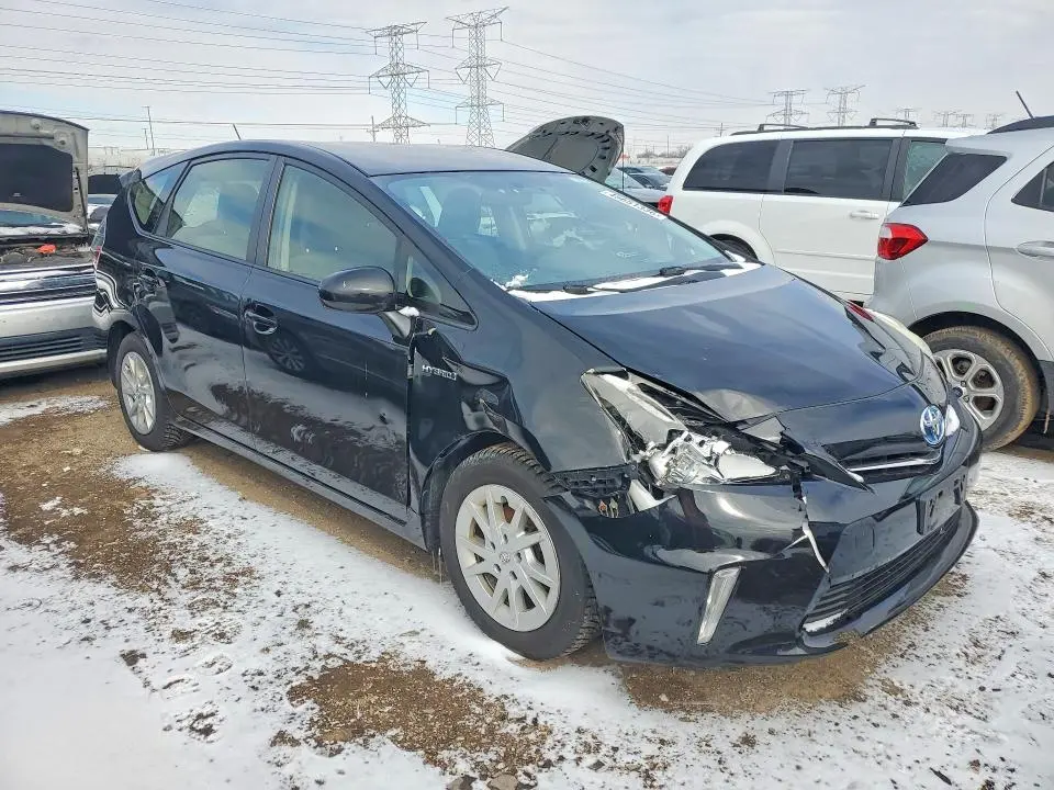 2013 TOYOTA PRIUS V THREE  