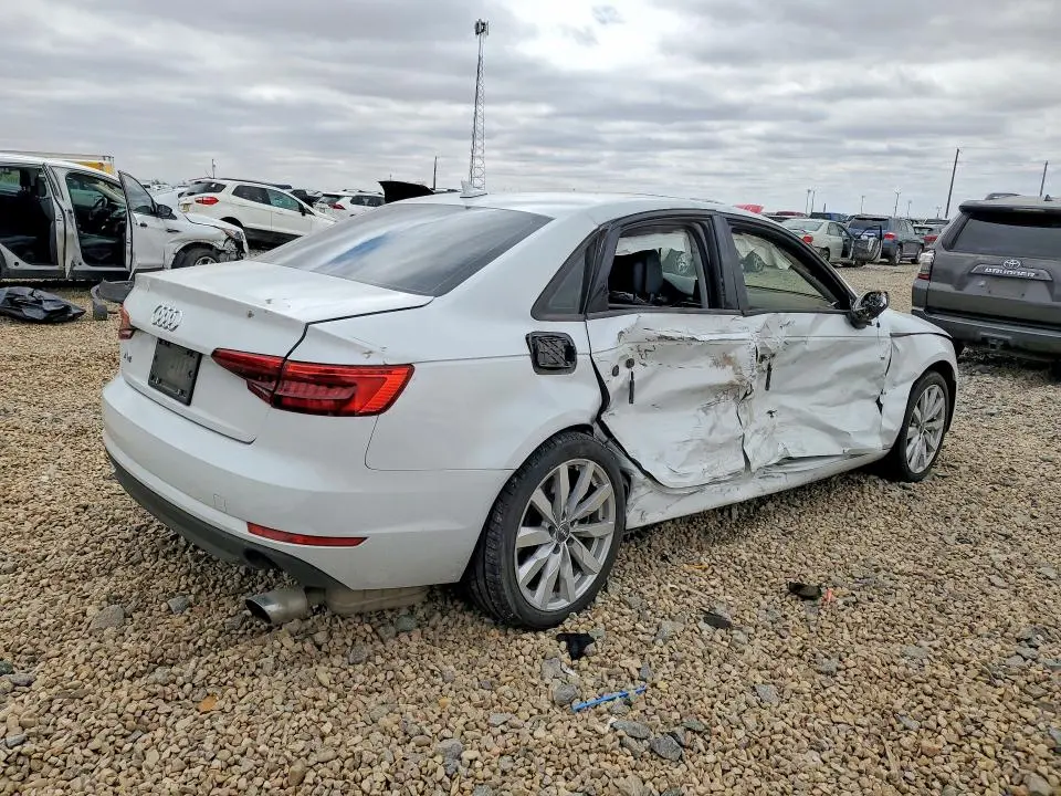 2017 AUDI A4 PREMIUM  