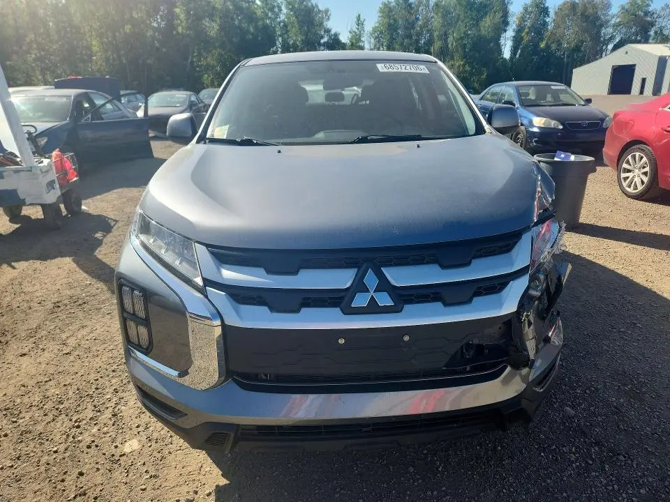 2024 MITSUBISHI RVR ES  