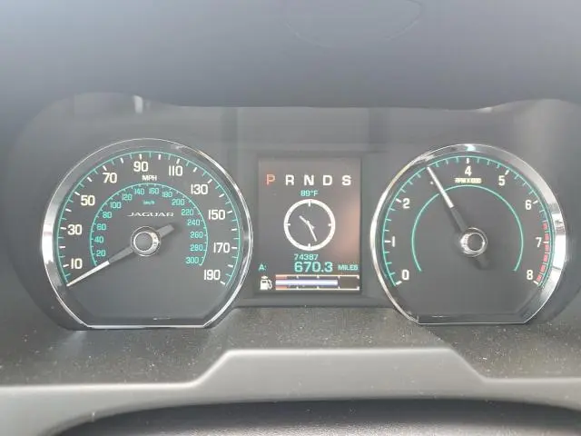 2015 JAGUAR XF 3.0 SPORT  