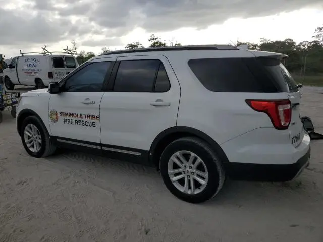 2017 FORD EXPLORER XLT  