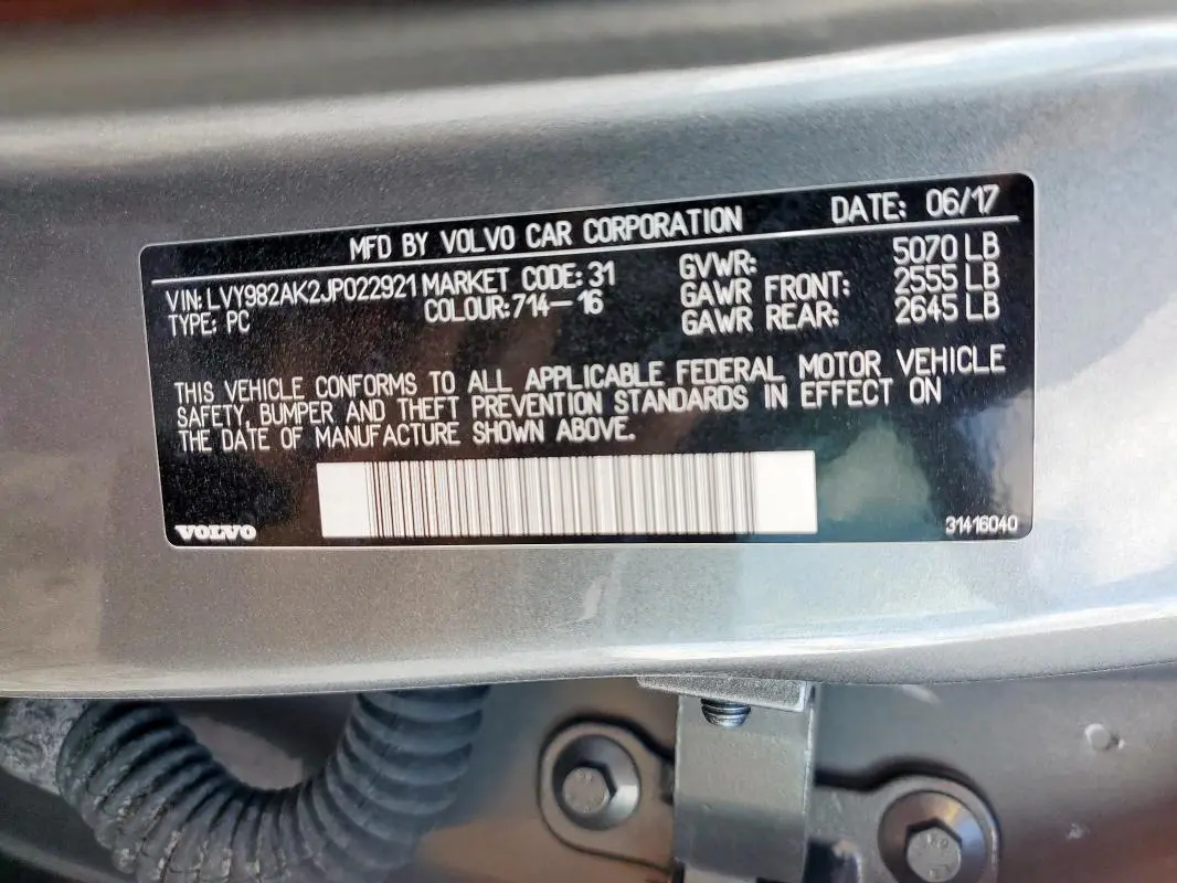 2018 VOLVO S90 T5 MOMENTUM  