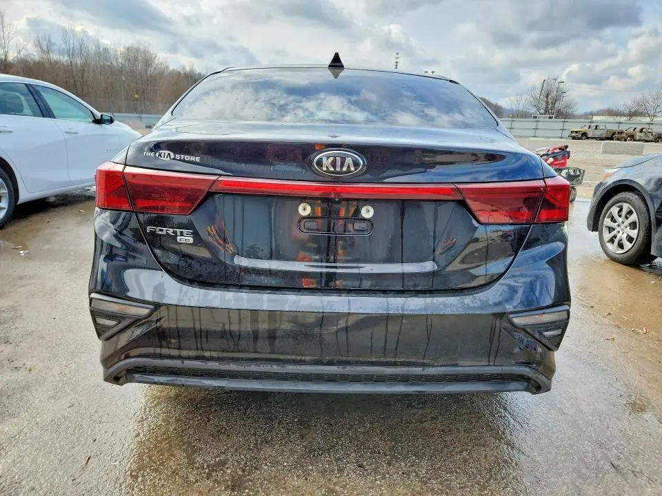 2020 KIA FORTE FE  