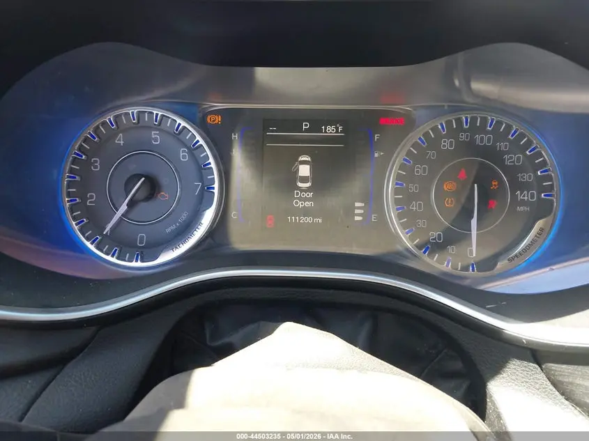 2015 CHRYSLER 200 LIMITED
