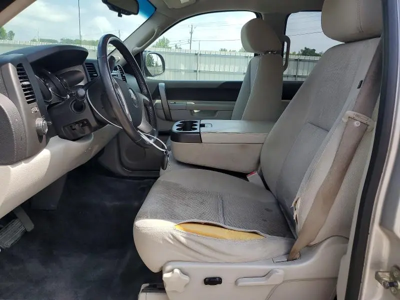 2010 CHEVROLET SILVERADO C1500 LT  