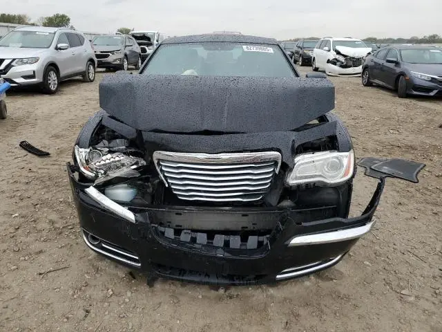 2013 CHRYSLER 300   