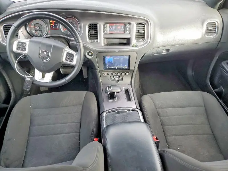 2014 DODGE CHARGER SE  